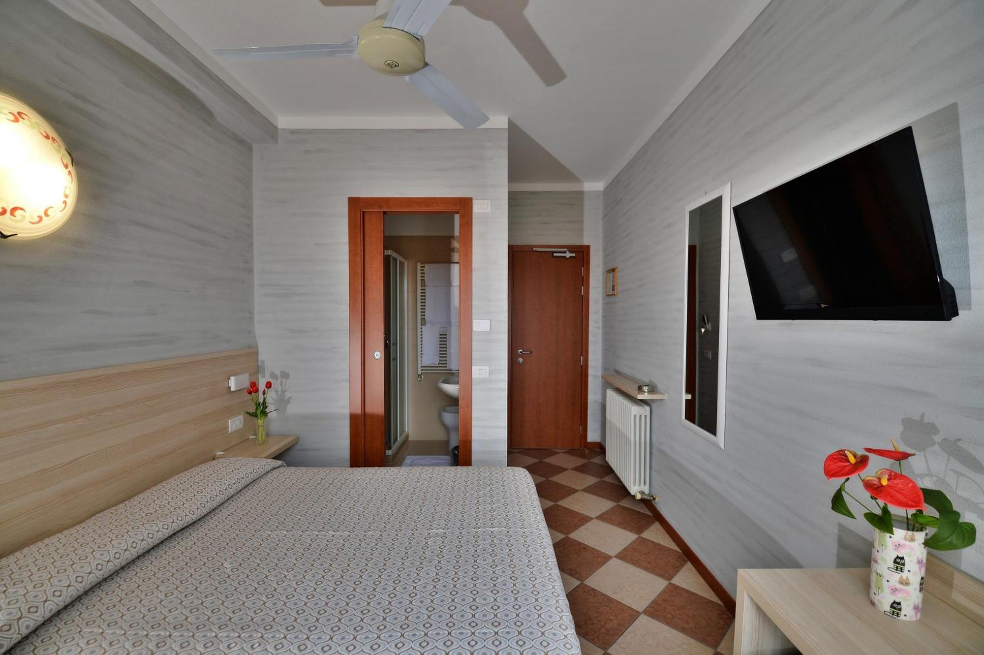 Hotel Fiordaliso Сирмионе Экстерьер фото