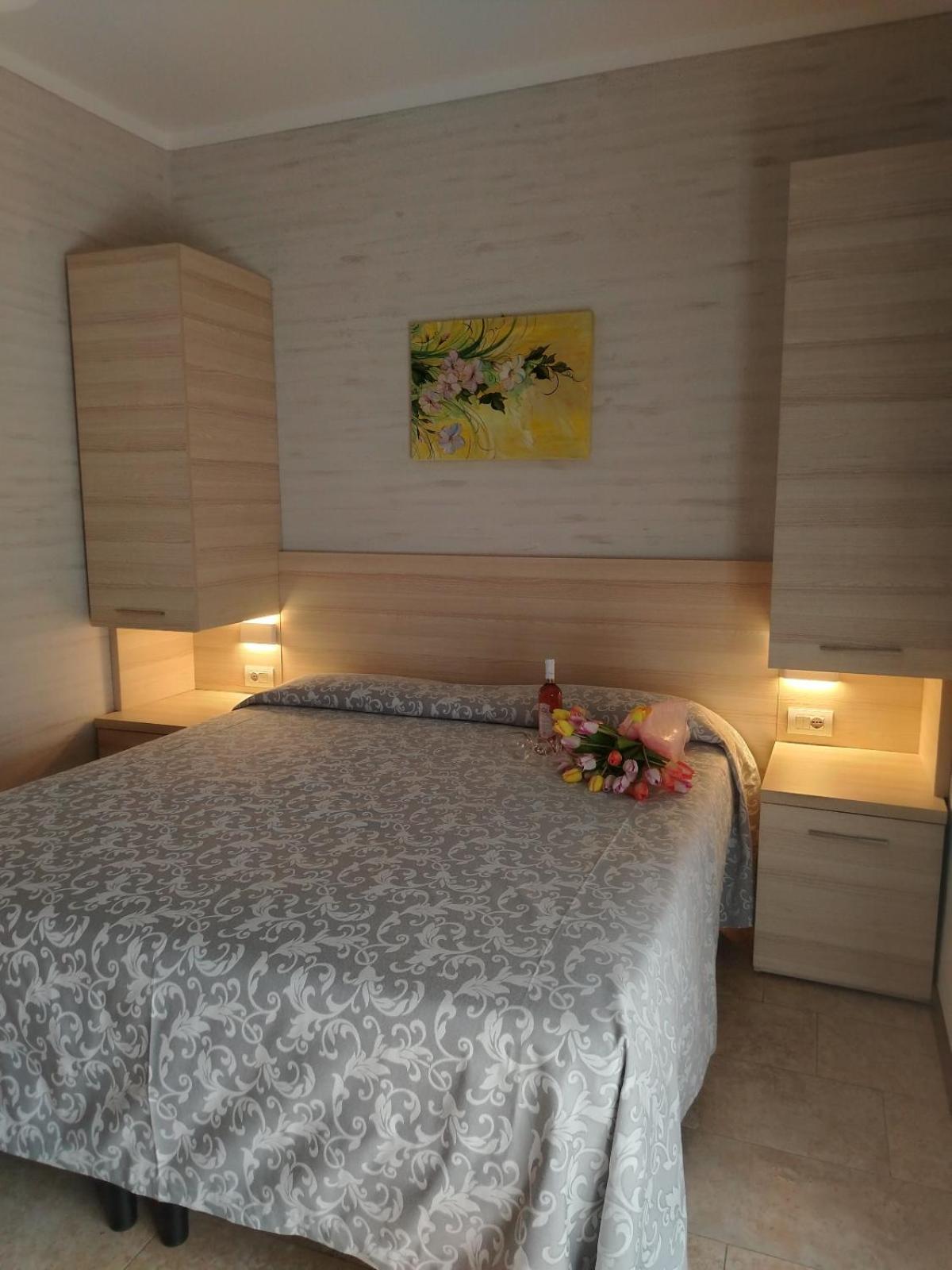 Hotel Fiordaliso Сирмионе Экстерьер фото