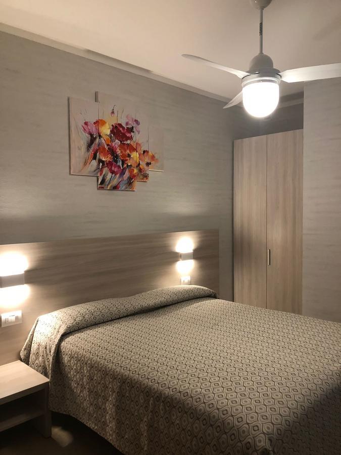 Hotel Fiordaliso Сирмионе Экстерьер фото